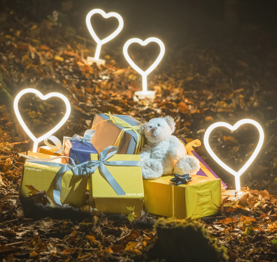 Christmas Picture Form-on