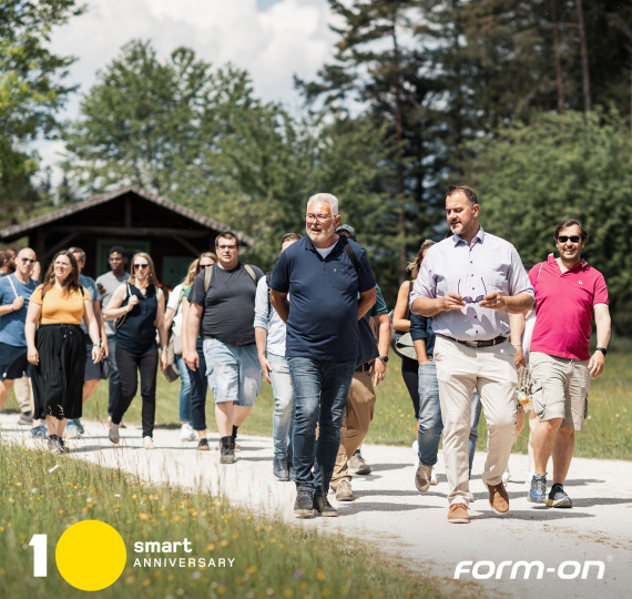 Form-on 10 Years Party