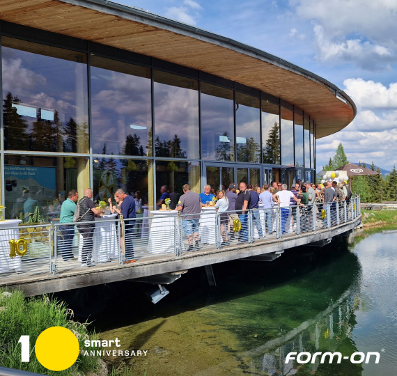 Form-on 10 Years Party