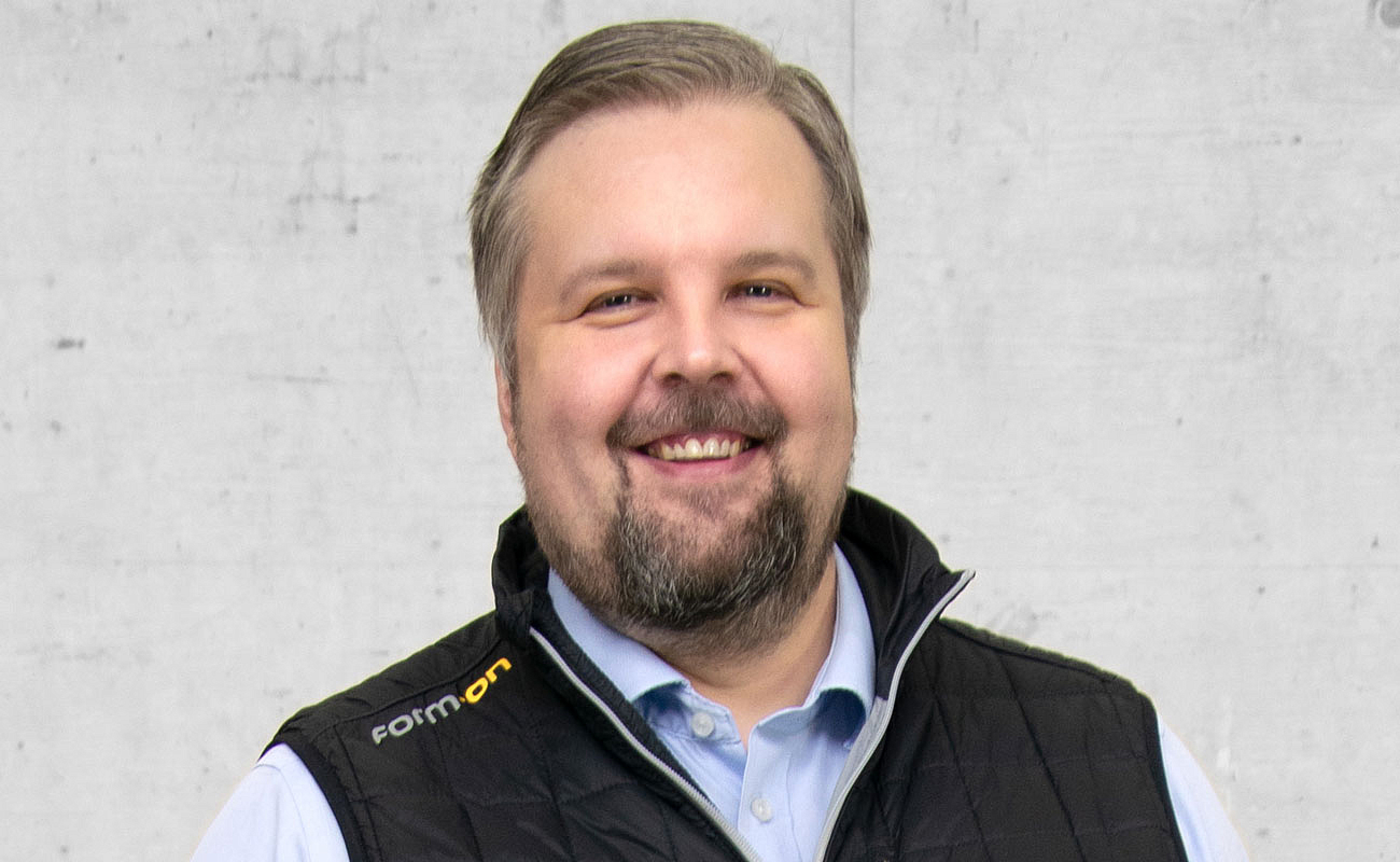 Portrait Tapio Christiansen Sourcing Manager